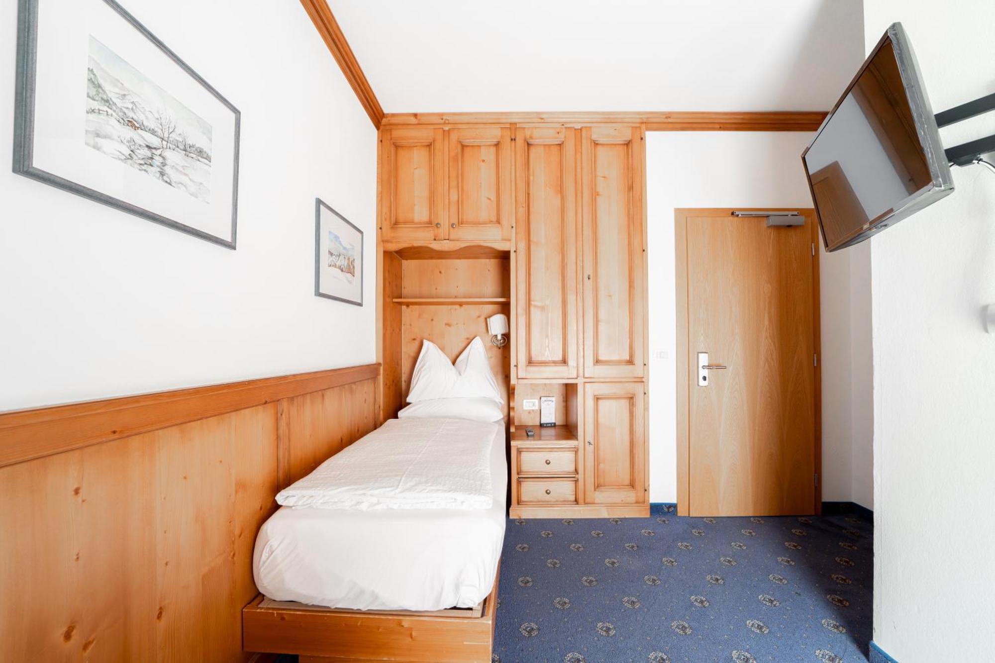 Hotel Europa Dolomites سيلفا دي فال جاردينا المظهر الخارجي الصورة